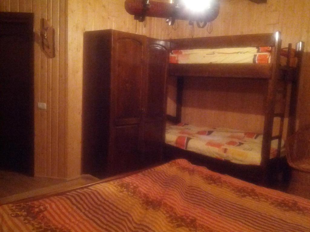 Pensiunea Magdalena Cîmpulung Rum bild